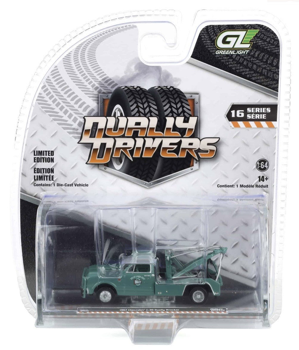 GreenLight 1967 Chevrolet C-30 Dually Wrecker 1:64 Scale
