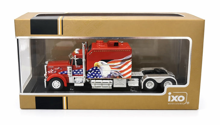 IXO Models 2002 Peterbilt 379 Custom Sleeper 1:64 Scale