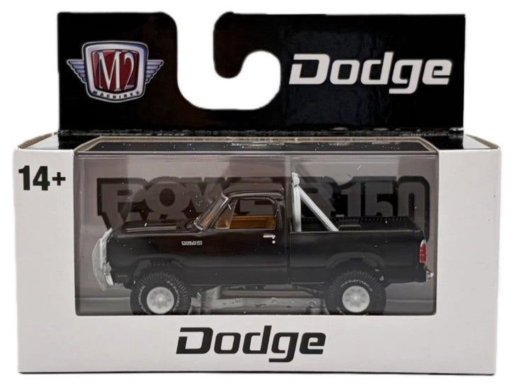 M2 Machines 1978 Dodge 150 Power Wagon Auto Thentics R106