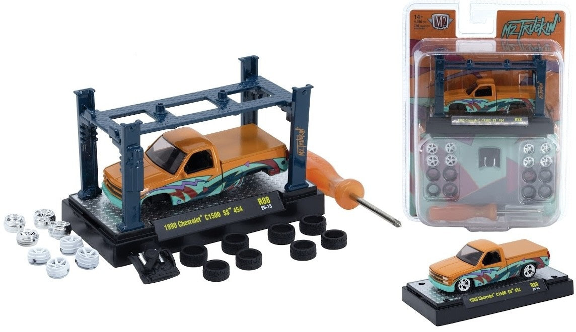 M2 Machines 1990 Chevy C1500 SS 454 Model Kit 1:64 R88